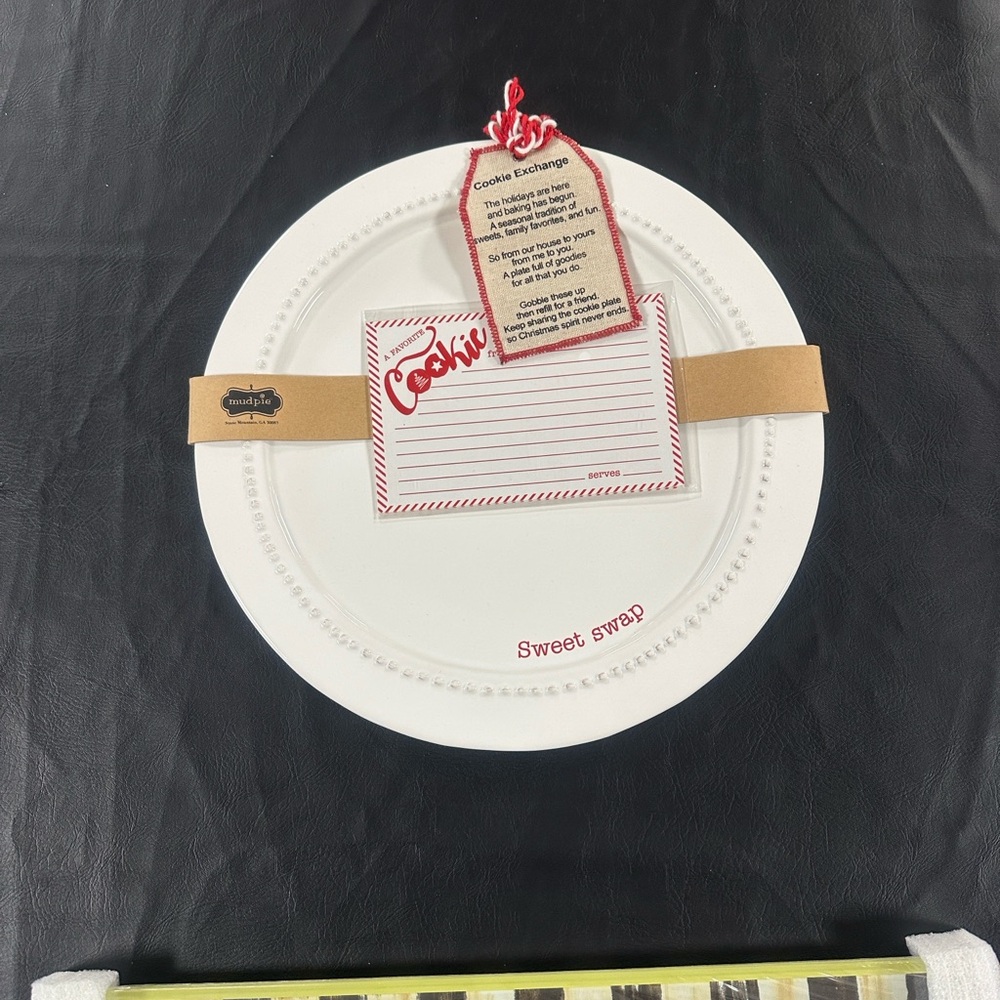 Mud Pie White Cookie Exchange Plate